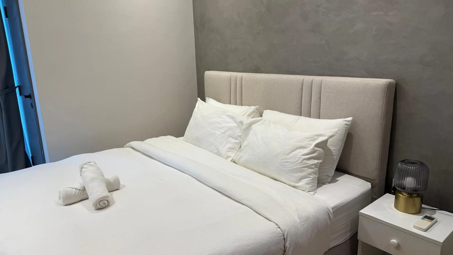 Apartment Night Home At Eaton Residences Klcc Kuala Lumpur