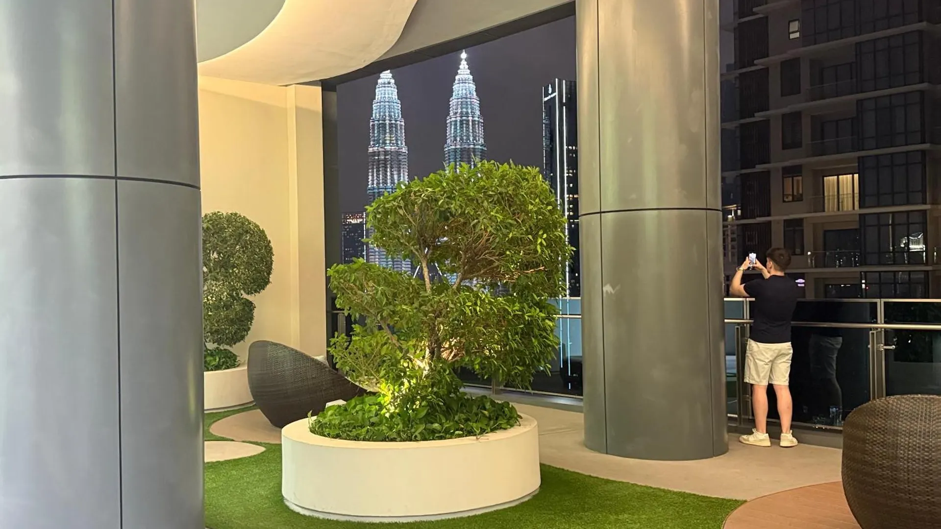 Apartment Night Home At Eaton Residences Klcc Kuala Lumpur Malaysia