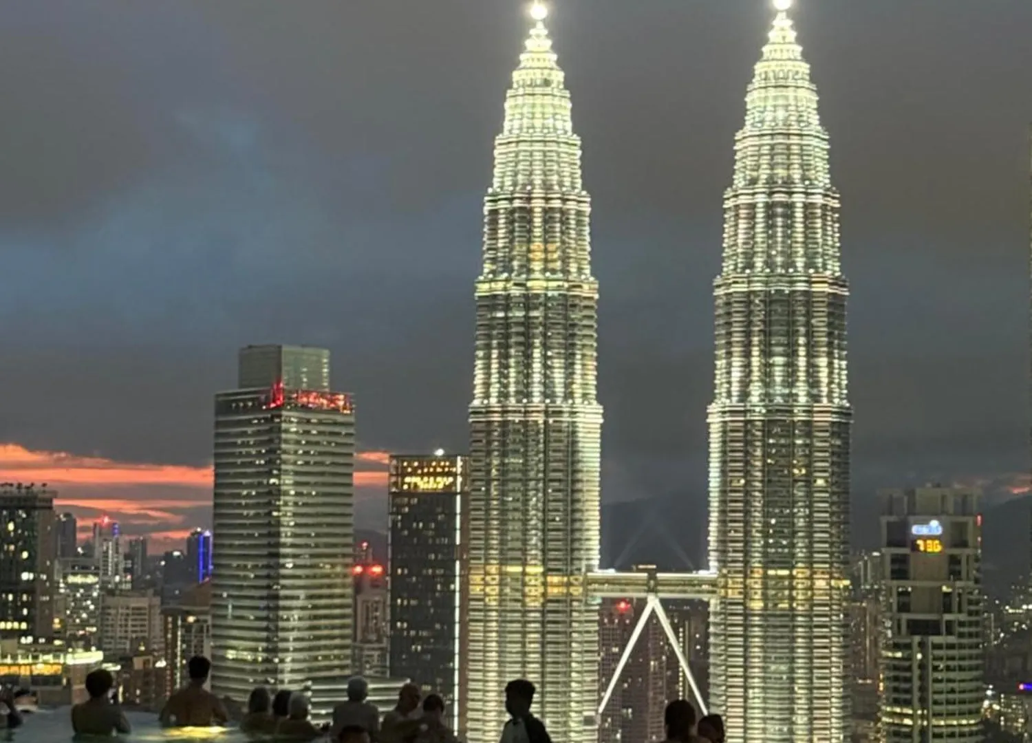Night Home At Eaton Residences Klcc Kuala Lumpur